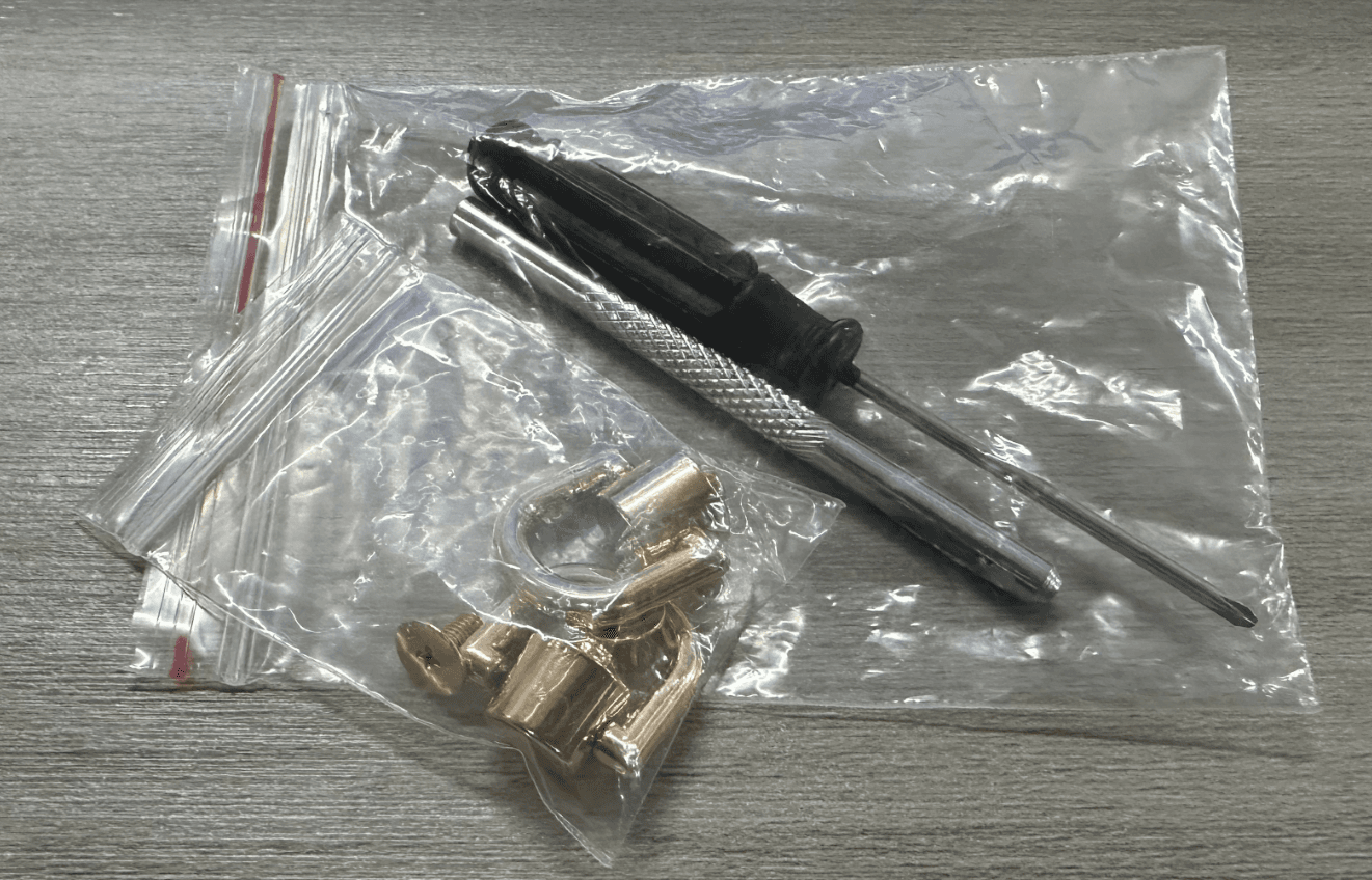 ReignSword 10 Pcs D Ring Stud Screw Ball Head Buttons and A Screwdriver Tool, 360° Rotatable Metal Hardware, Making Supplies for DIY Purse Backpack Belt Craft Accessories (Gold) - 6