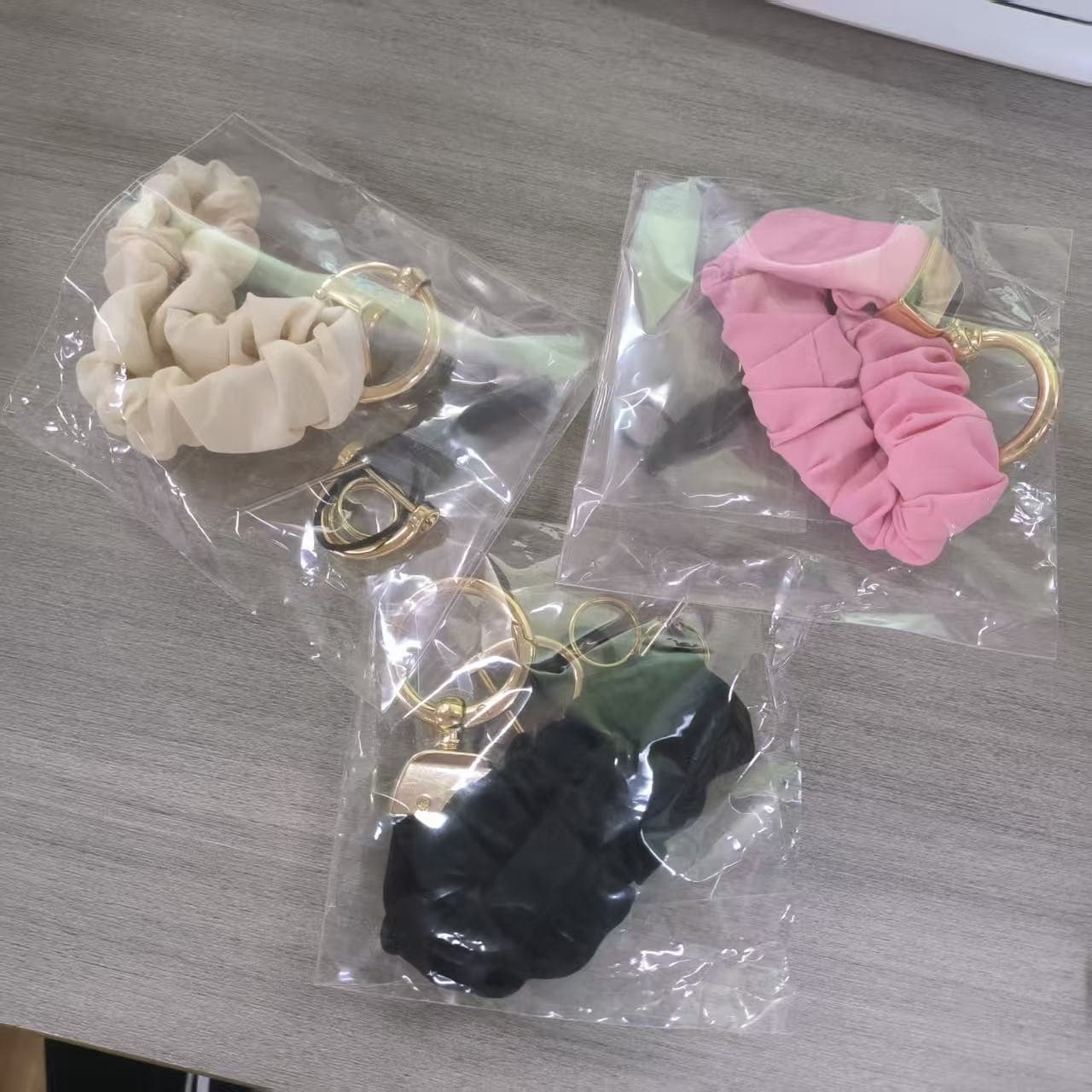 ReignSword 3 Pack Scrunchie Keychain Wristlets, Stretchy Wrist Strap for Car Key Chain with D ring, Soft Wristband Bracelet Keyring for Women (Black, Pink, Beige) - 6