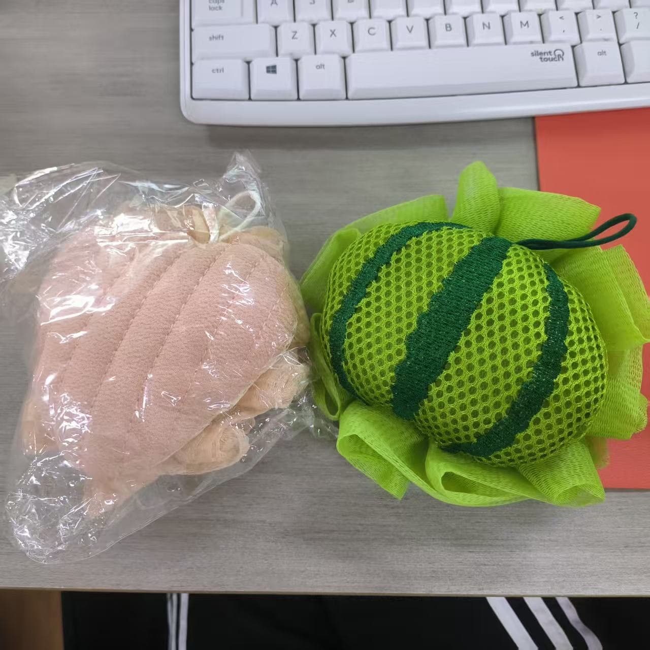 ReignSword 2 Pack Cute Bath Loofah, Cartoon Watermelon & Love Heart Shape - Mesh Shower Sponge Body Scrubber, Exfoliating Bath Accessories for Women - 6