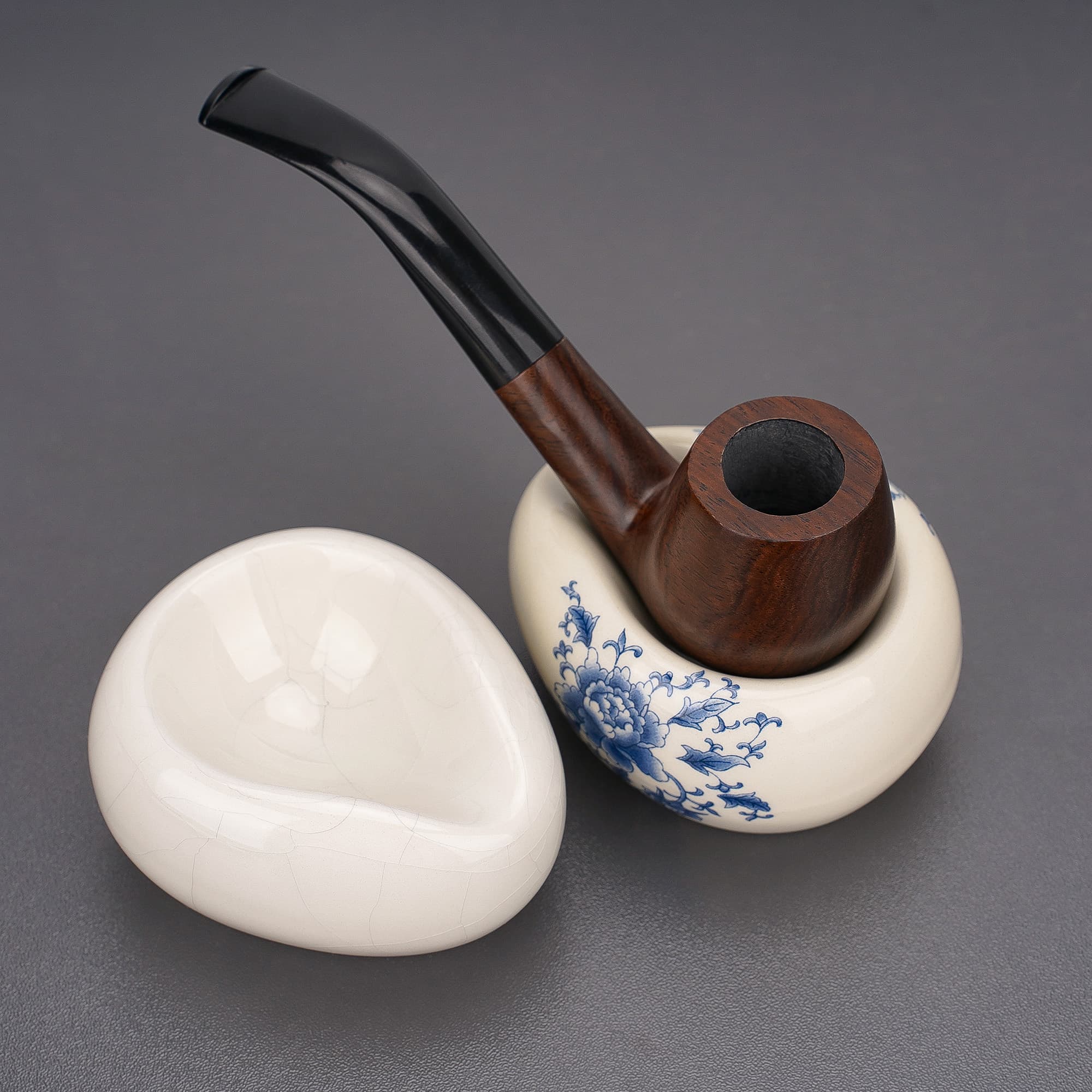 ReignSword Ceramic Pipe Stand, Portable Oval Tobacco Pipe Rest, Desktop Display Rack Holder Base, Men's Smoking Accessory for Home Office Collection (Blue and White Porcelain) - 2