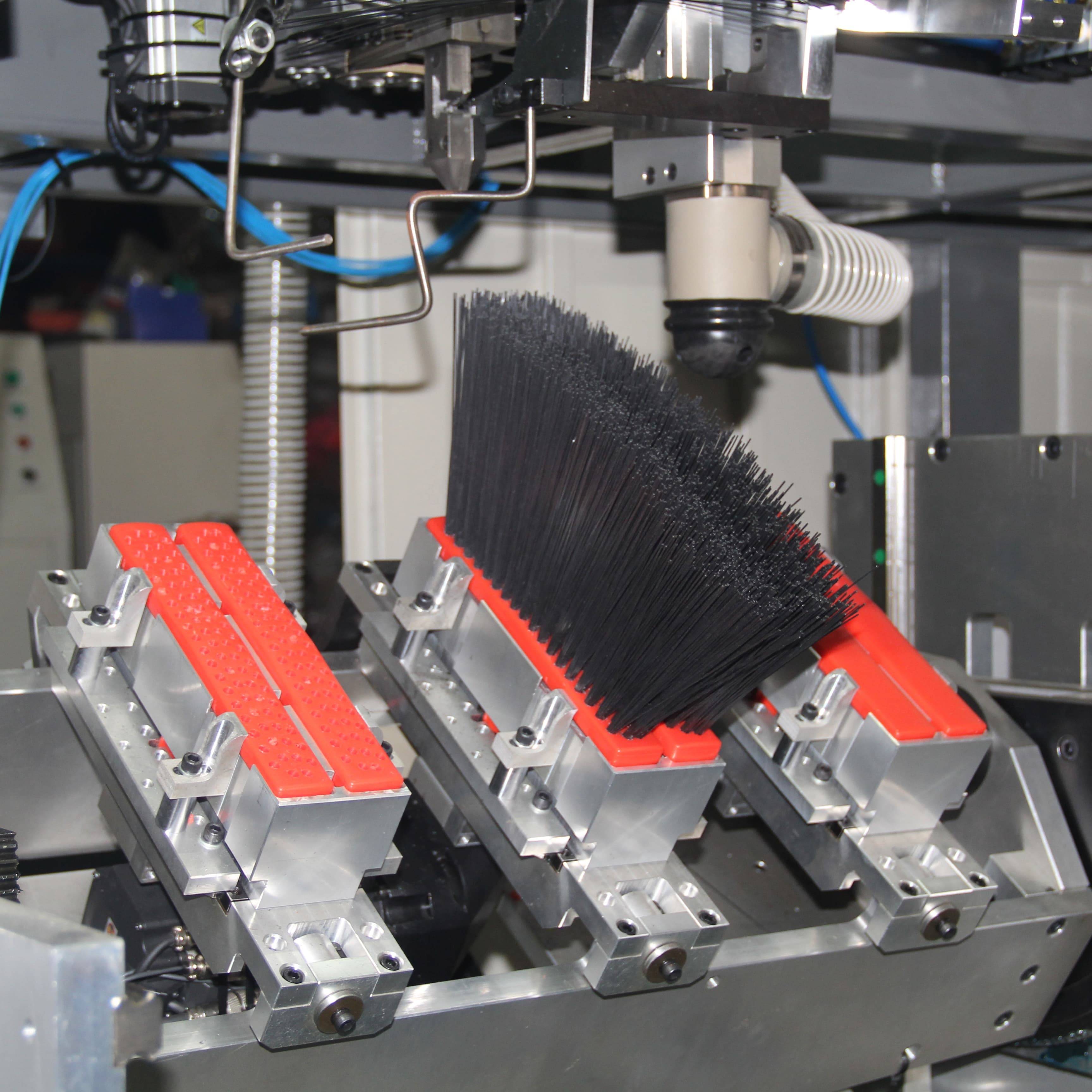 High Speed Brooms Making Machine - 1