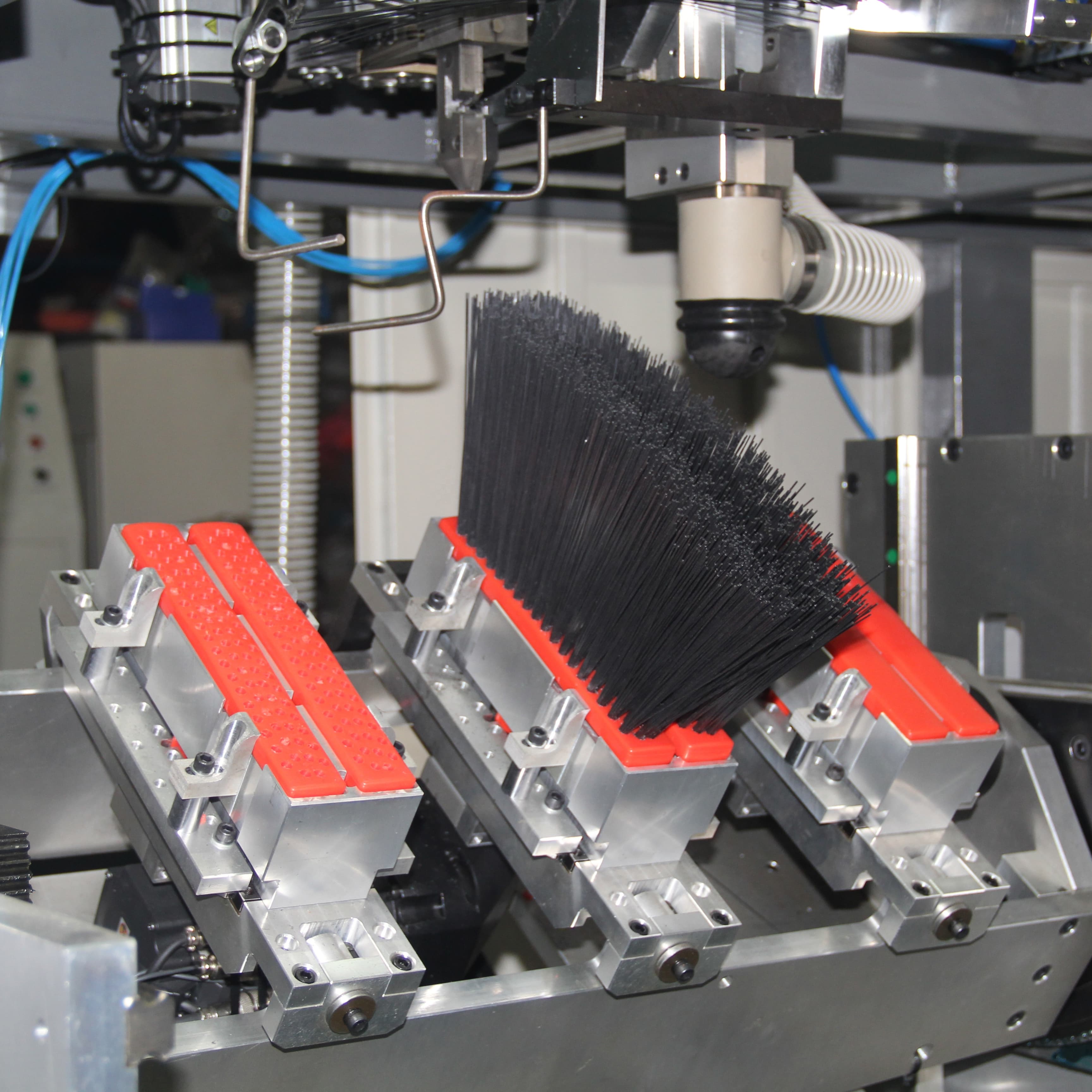 Broom Tufting Machine - 1