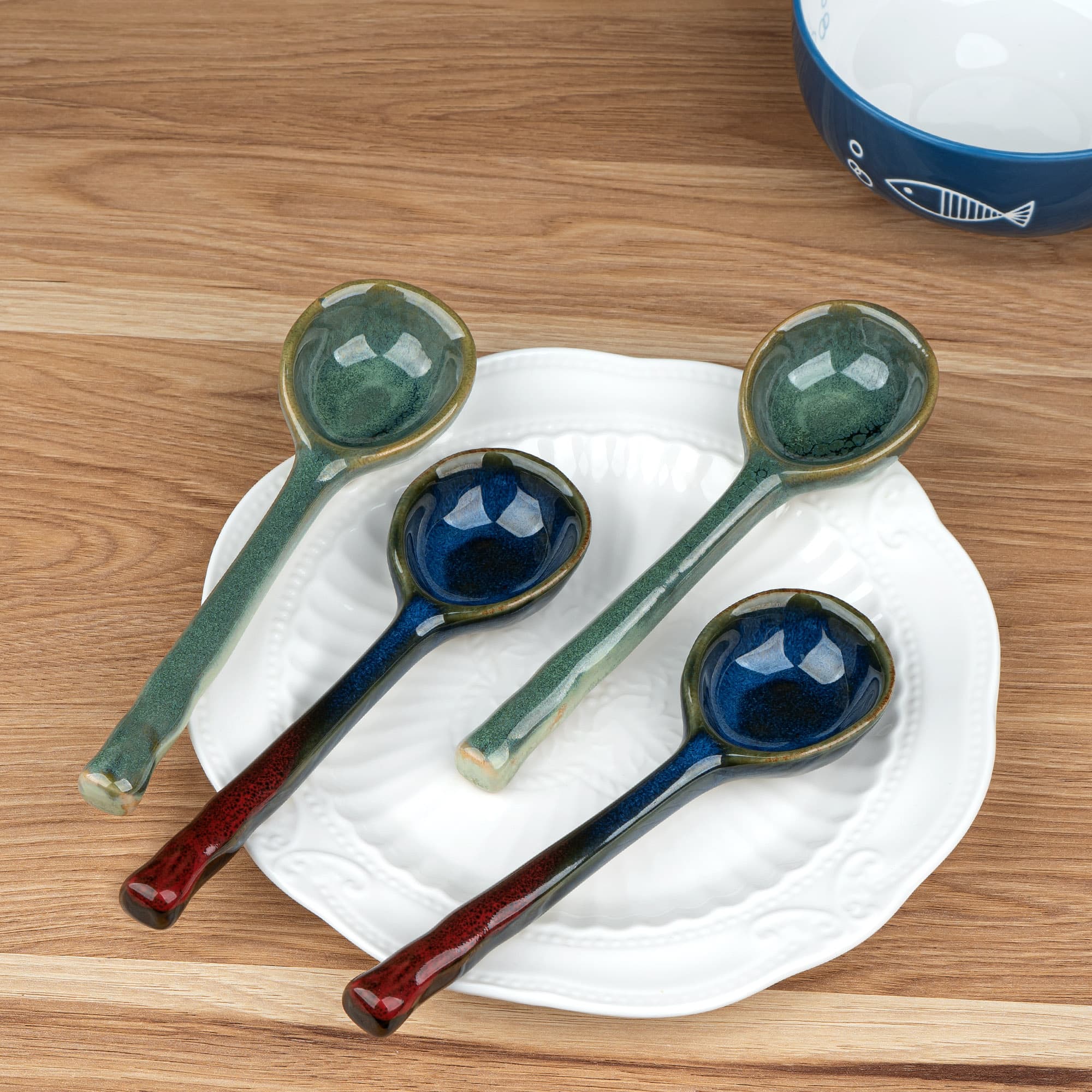 JANKOW 4 Pack Japanese Ceramic Soup Spoons - Hand-Painted Retro Porcelain Spoons with Long Handle - Asian Soup Spoon Set for Ramen, Pho, Wonton, Miso Soup, Dumplings - 6.6 Inch - 4
