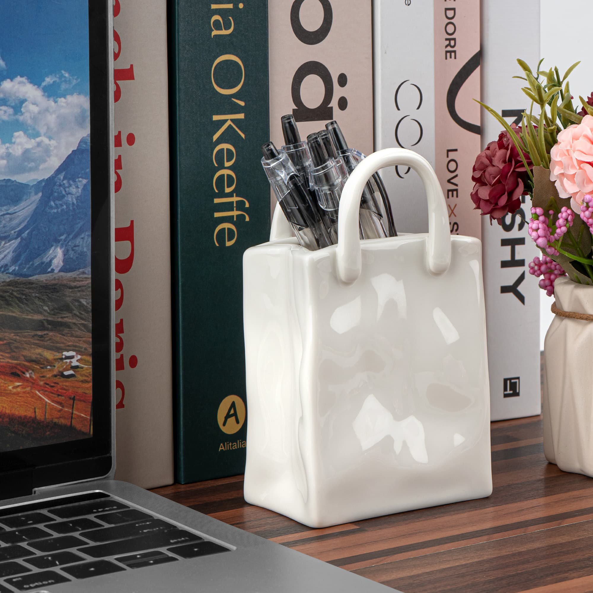 JANKINGS Vintage Handbag Ceramic Pencil Holder, White Pen Cup Desk Organizer, Cute Aesthetic Ceramic Brush Holder, 1 Pack - 3