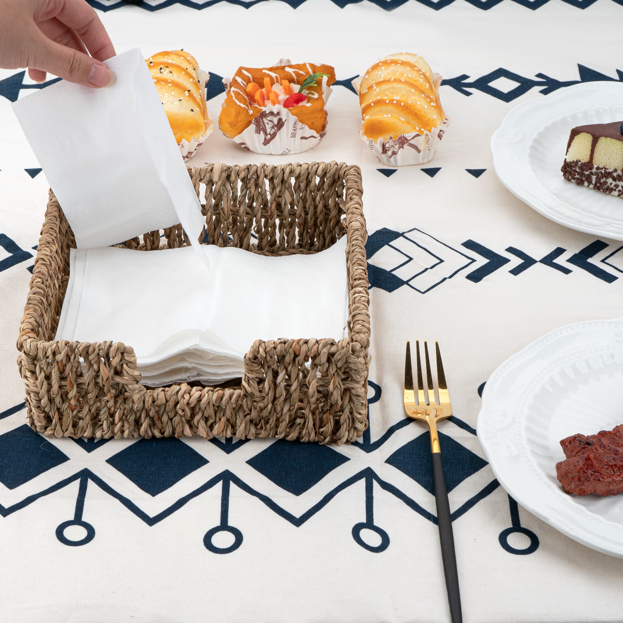 JANKINGS Square Seagrass Napkin Holder for Table - Hand-Woven Wicker Napkin Basket for Paper Napkins - Flat Guest Towel Holder for Kitchen, Dining Room, Boho Farmhouse Decor - 7.5 x 7.5 Inch - 4