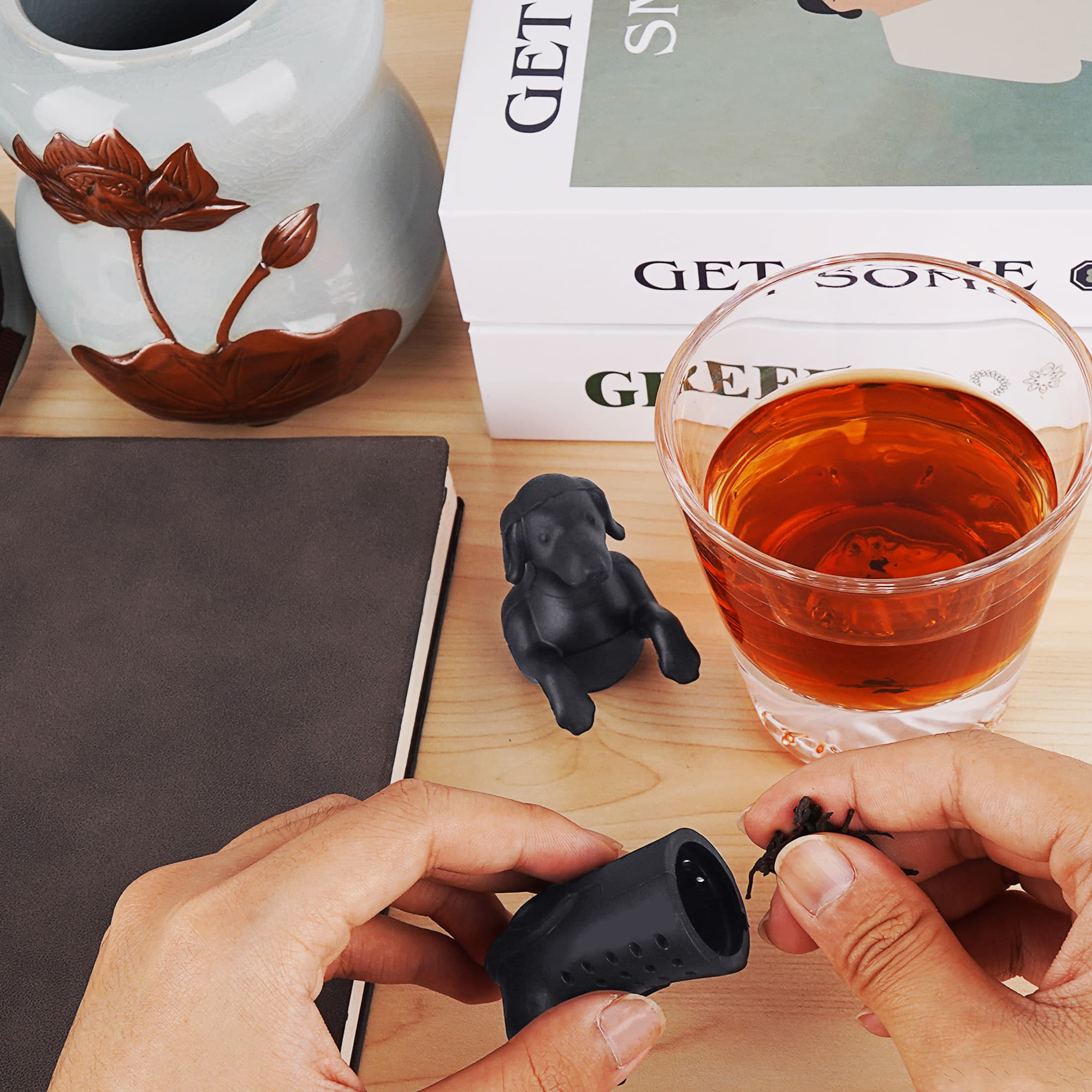 JANKOW HOT DOG Tea Infuser, Silicone Dog Teas Infuser, Tea Infusers for Office, Home, Living Room (Black) - 5
