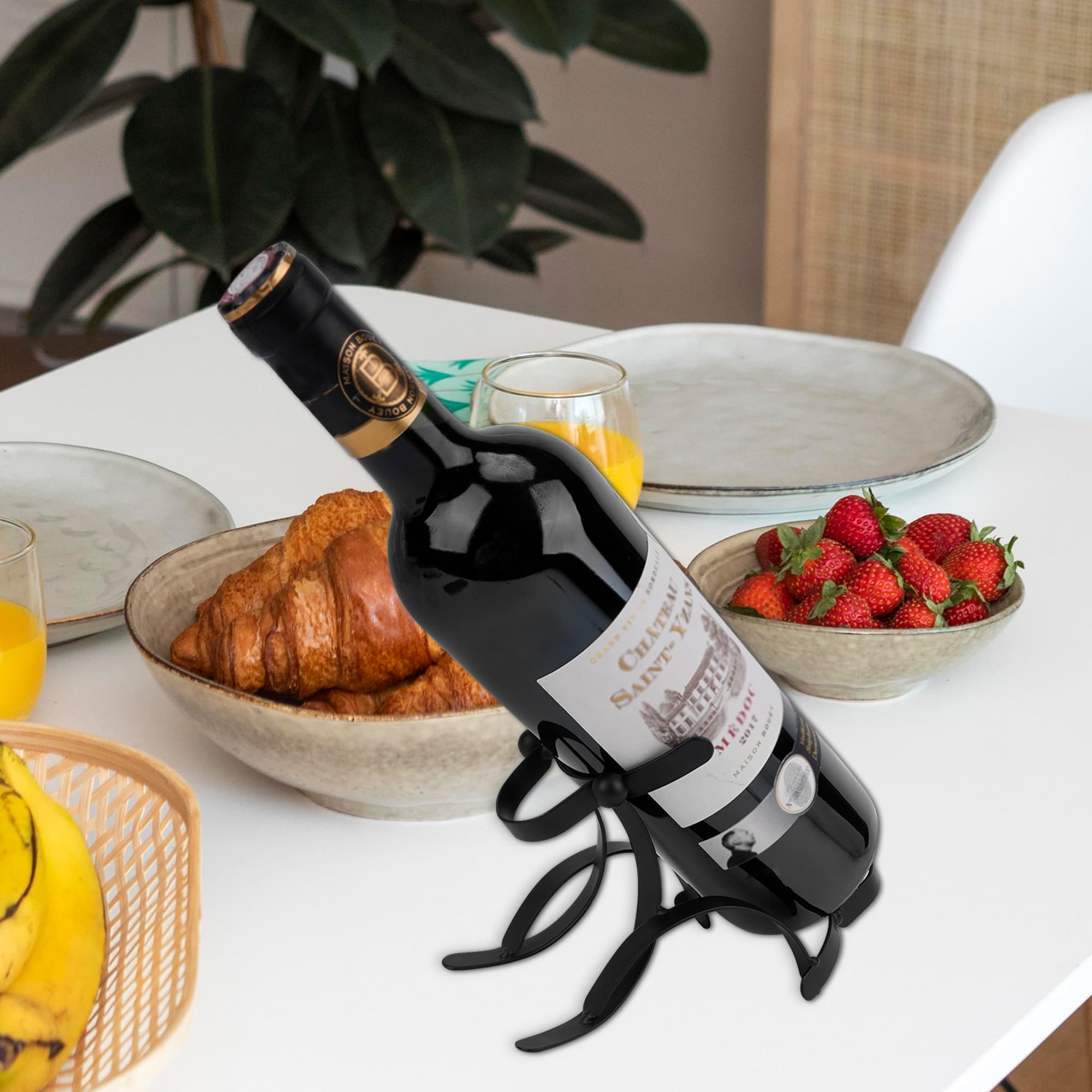 JANKOW Stainless Steel Dog-Shaped Wine Bottle Holder, Set of 2, Black Metal Countertop Wine Rack, Decorative Tabletop Bottle Stand for Bar, Kitchen and Dining, Gifts for Wine Lovers - 3