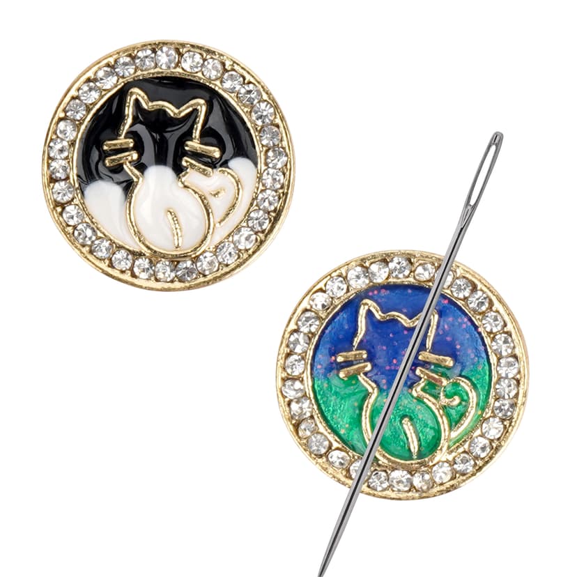 ReignSword 2 Pack Cute Cat Magnetic Needle Minder for Embroidery, Strong Needle Holder Magnet for Cross Stitch, Needlepoint, Sewing & Quilting Craft Projects