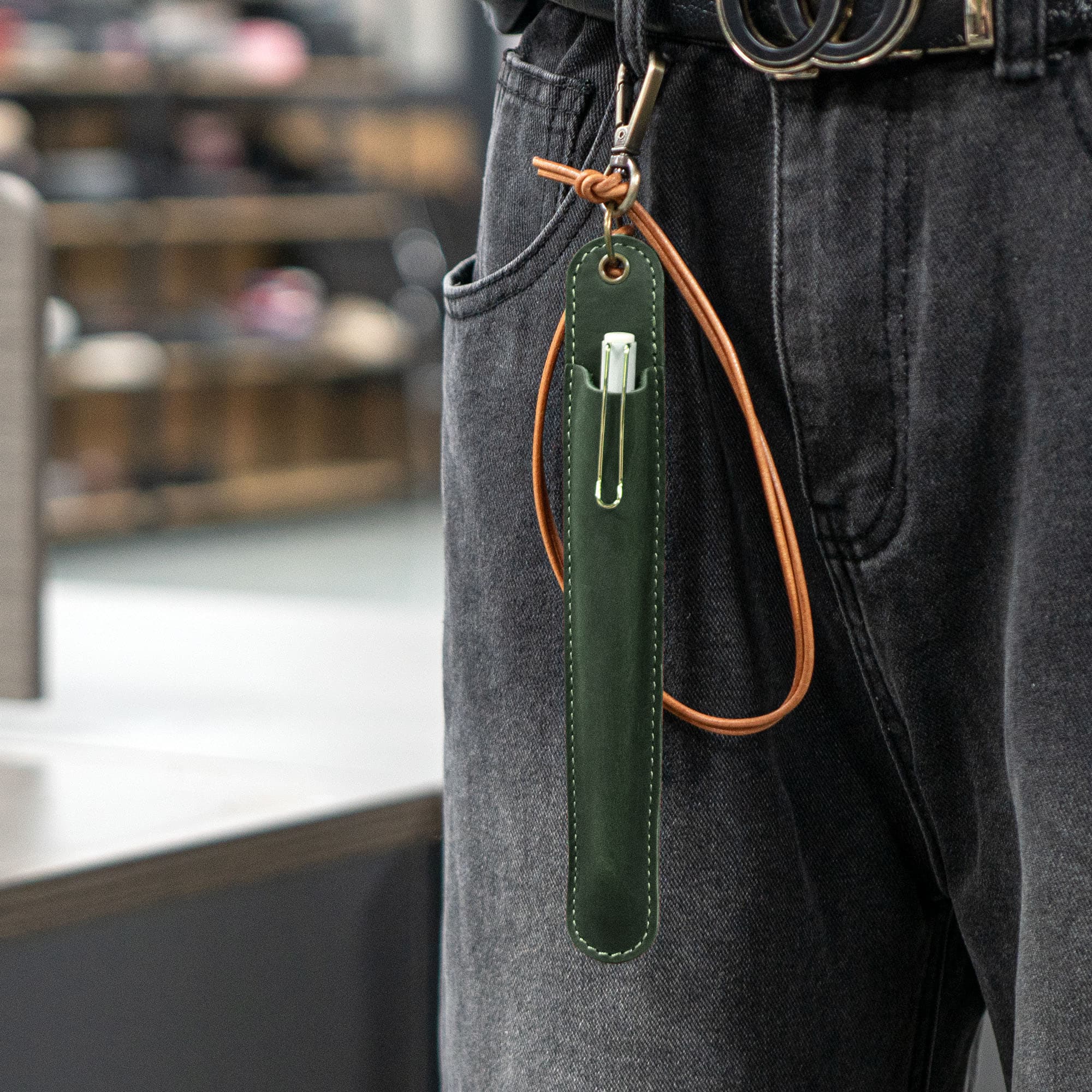 JANKINGS Genuine Leather Neck-Hanging Fountain Pen Pouch, Crazy Horse Green Pen Sleeve with Lanyard & Key Clip, 1-Pack - 4