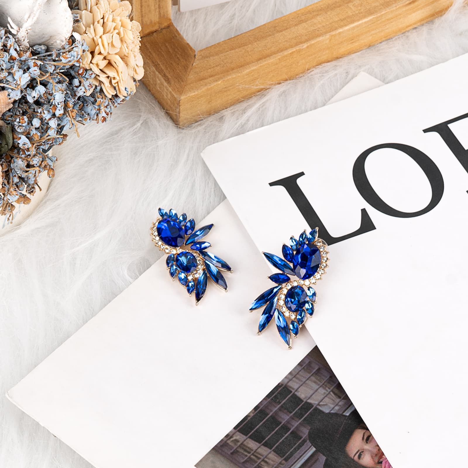 JANKOW Vintage Rhinestone Statement Earrings Flash Costume Earrings Crystal Drop Dangle Earrings Party Jewelry blue prom earrings for Women and Girls (1 Pair Blue) - 3