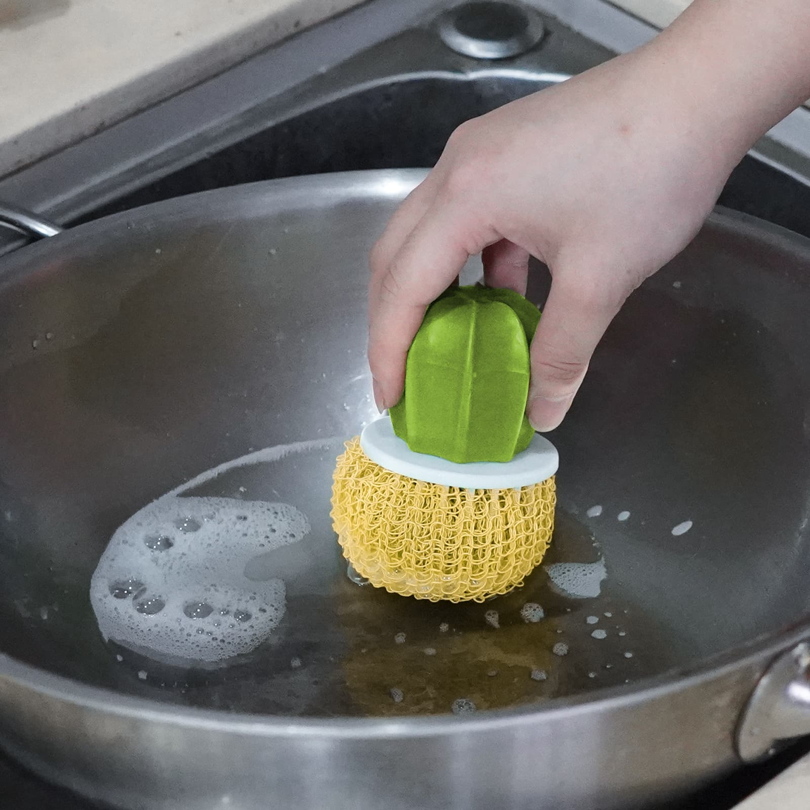 JANKOW Cactus Dish Mini Brush, Cactus Cleaning Brush, Cactu Cleanings Ball, with Drip Tray with 3 Replacement Brushes,  for Cleaning Dishes, Pans, Pots, Sink, Countertop (1 Set Green) - 6