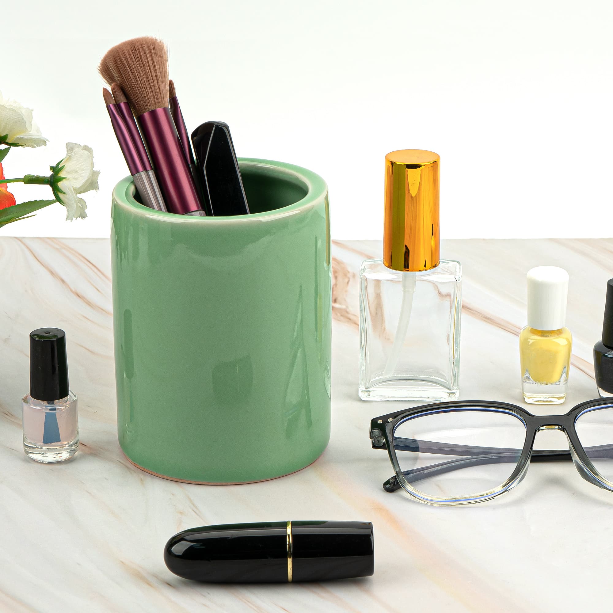 JANKINGS Celadon Ceramic Pencil Holder, Green Porcelain Pen Cup for Desk Organizer, Classic Cylindrical Brush Pot, 1-Pack - 4