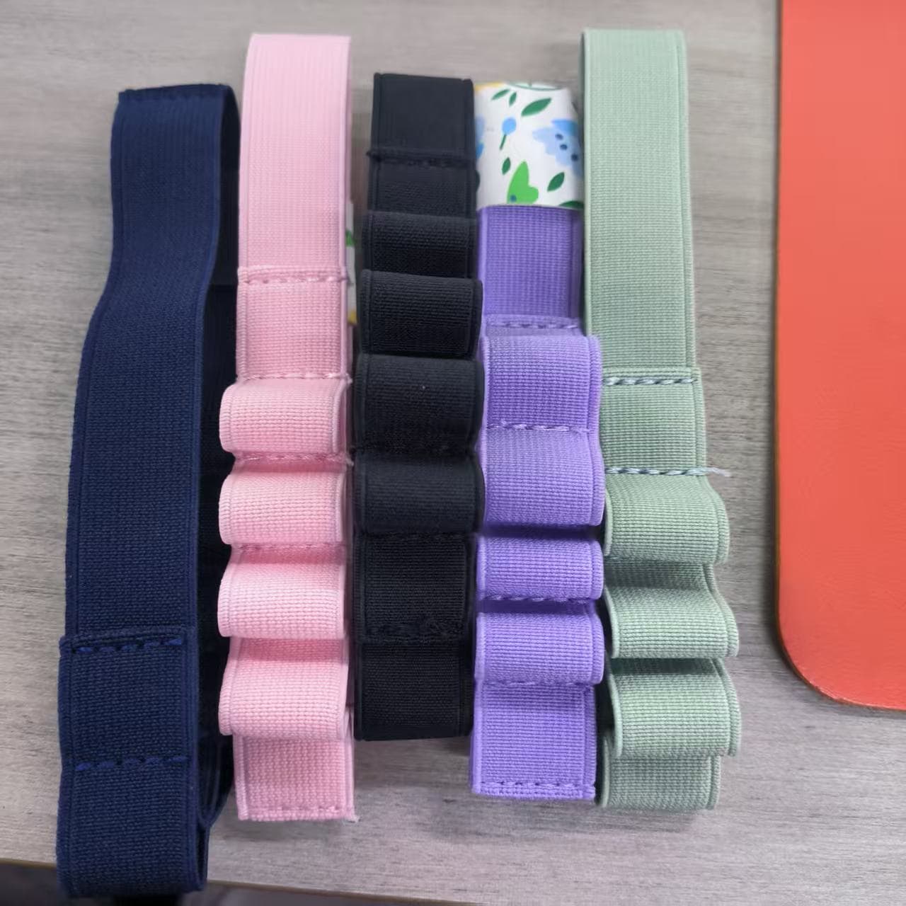 ReignSword Elastic Pen Holder for Notebook, 5 Pack Stretchy Pencil Holder Band, Adjustable Pen Loop Bookmark for Journals Planners Notebooks Office Supplies - 1