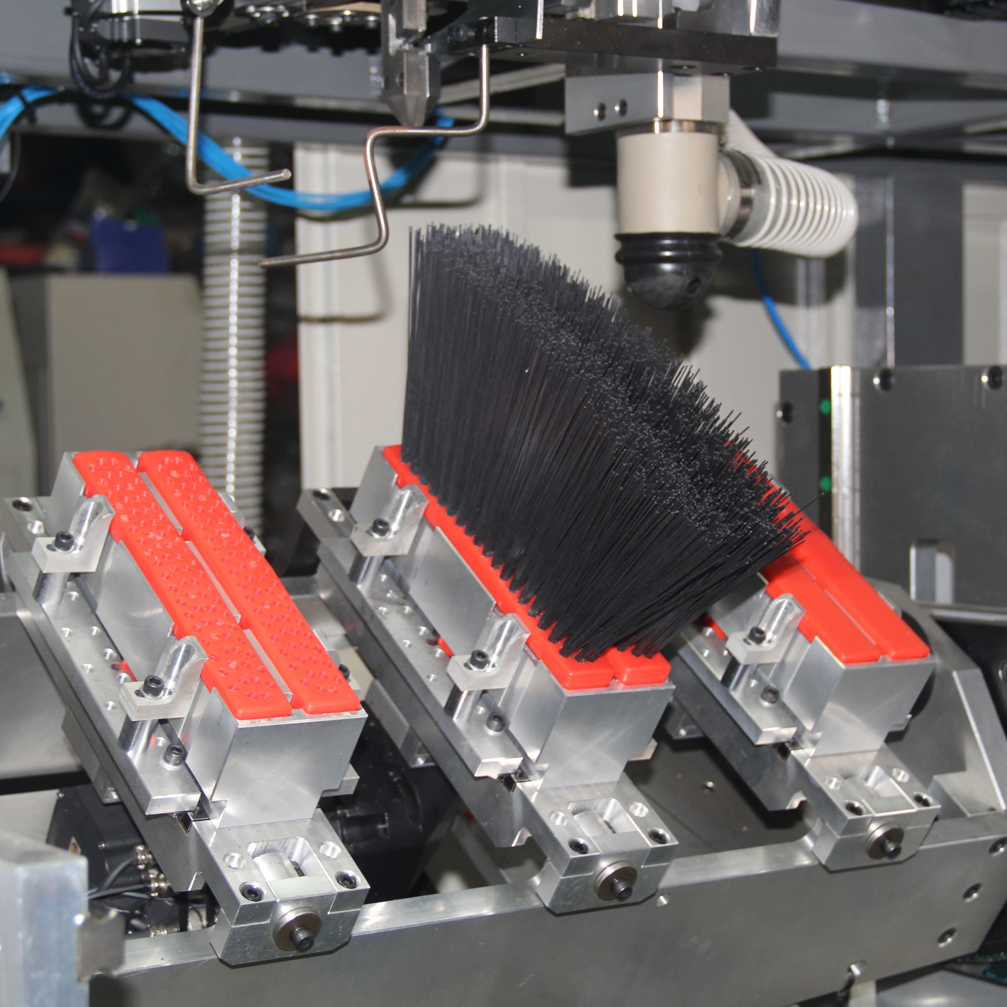 Customized 5 Axis Slant Holes Variety sharp Brush for Cloth Washing 2 Drilling 1 Tufting Making Machine - 1